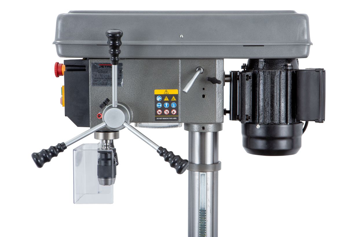 JETRUS JDP-17LM Вертикально-сверлильный станок 230В